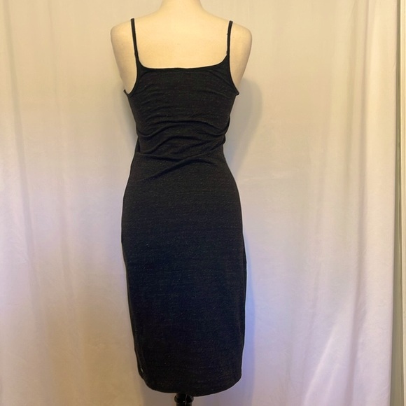 Roxy Bali Bowl Surplice Dress‎ Gray size Medium NWT - Picture 3 of 7